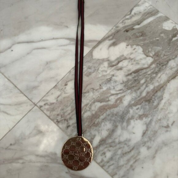 AUTHENTIC Vintage Gucci Christmas Ornament - Picture 3 of 4